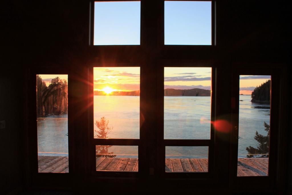 The Homestead Tofino Exterior photo